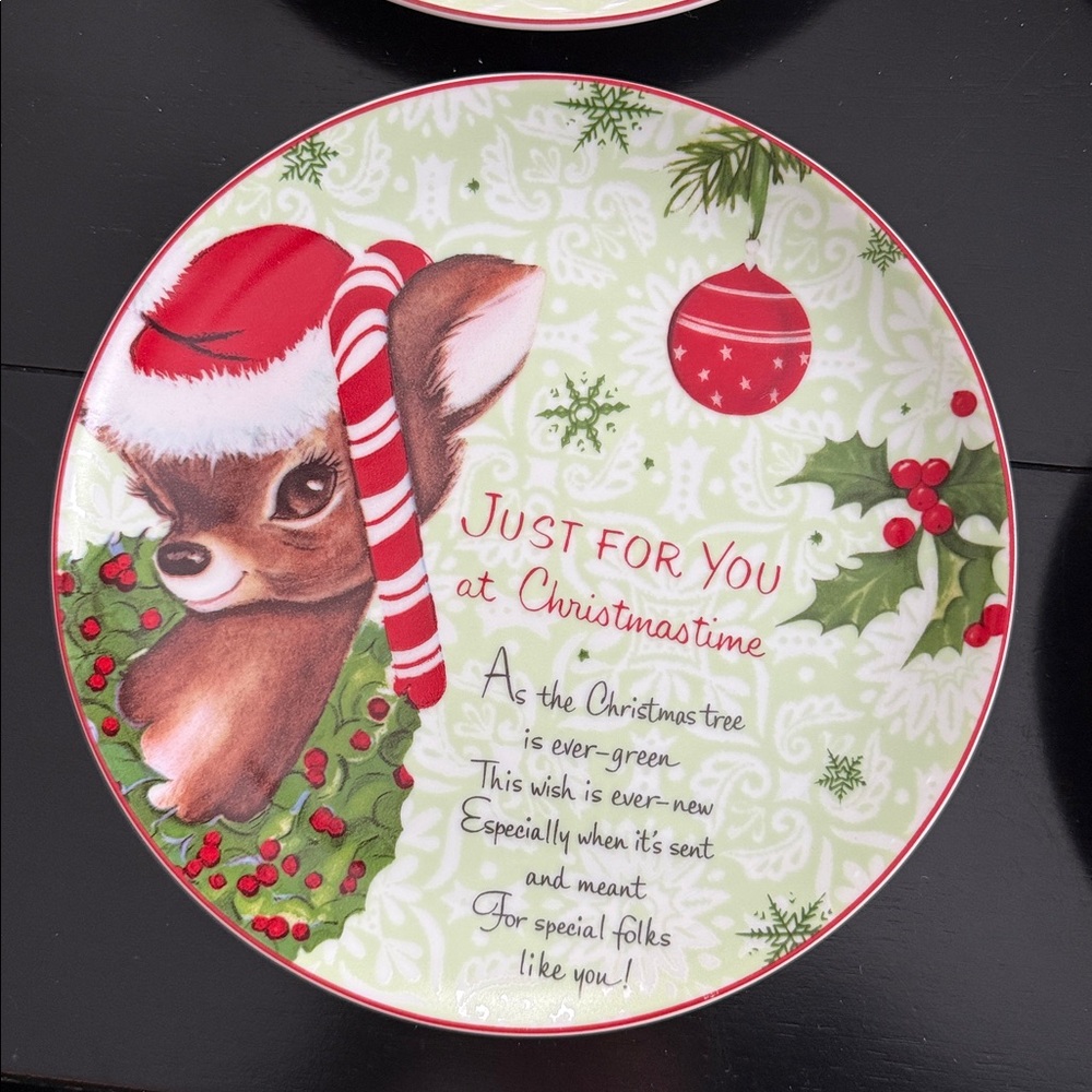 Rosanna “Happy Christmas” Vintage Style Coupe Plates (Set of 4) New in Box NIB - Picture 5 of 7